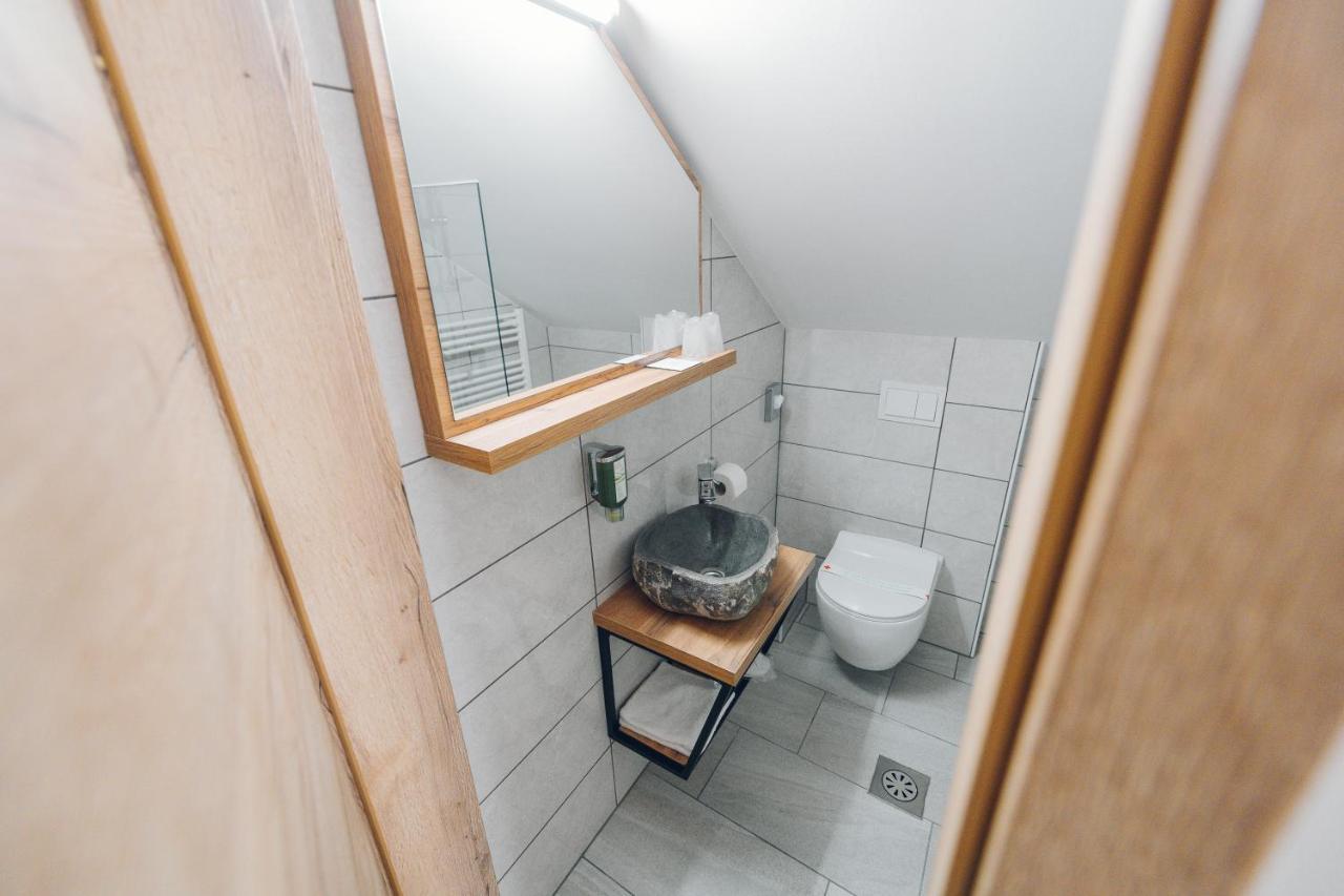 Gostisce Koren Zuzemberk Ngoại thất bức ảnh